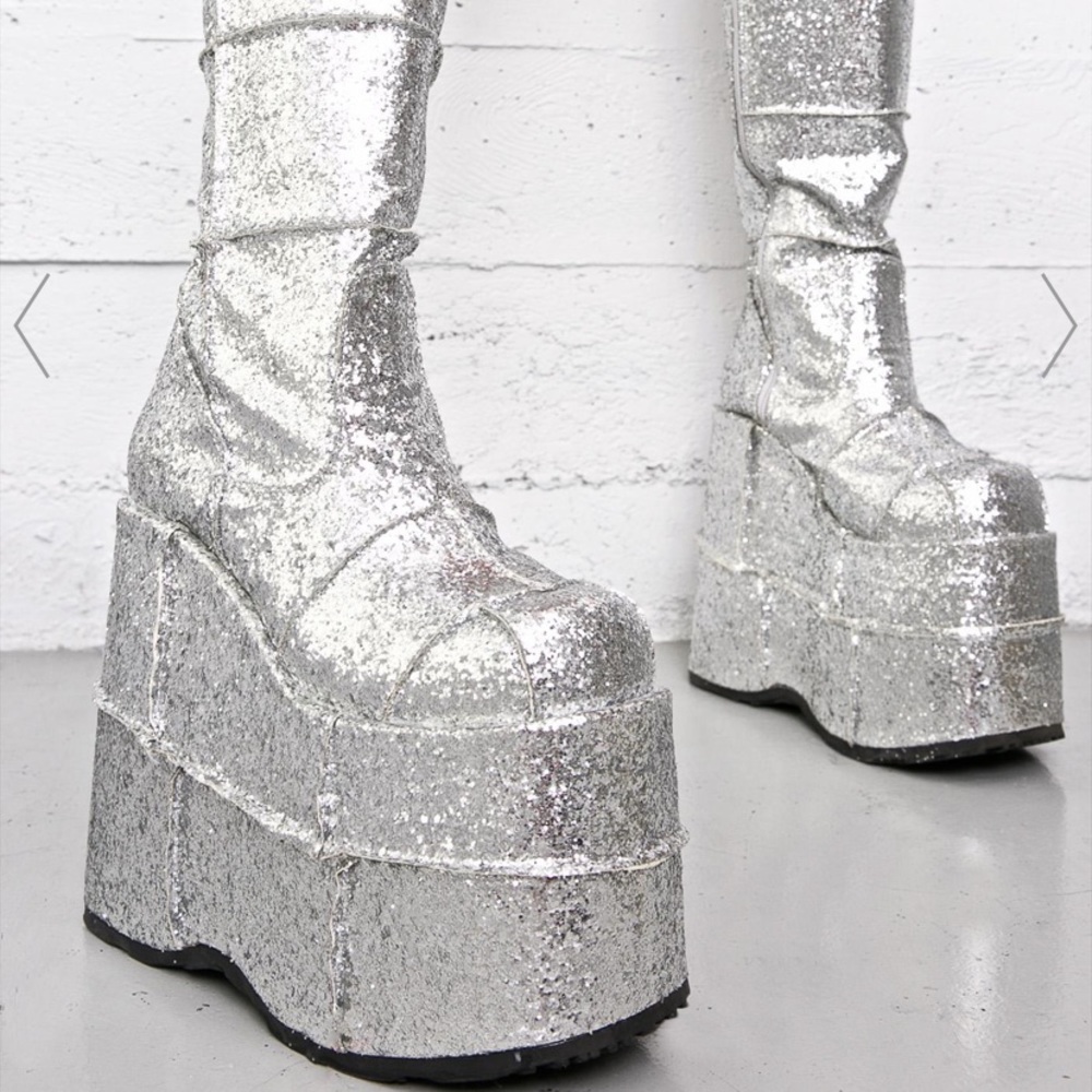 Demonia platforms